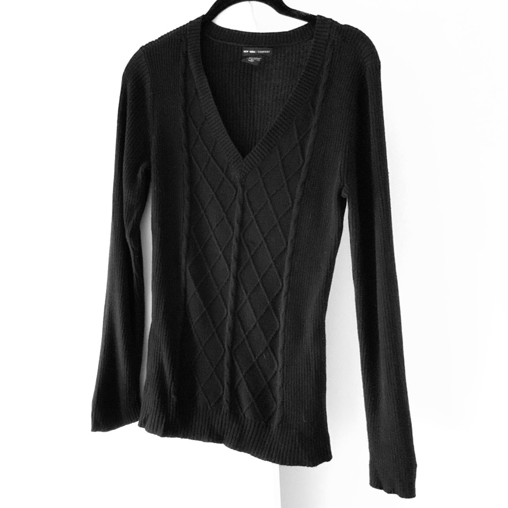 New York & Company Black sweater